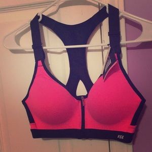 Victoria’s Secret VSX Incredible Sports Bra